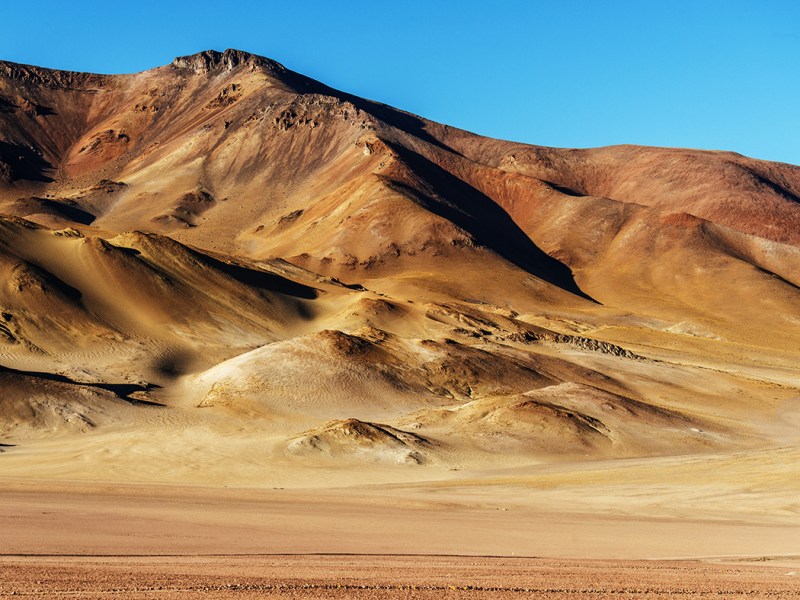 In de Atacama worden onze ongedragen kledingstukken&nbsp;gedumpt